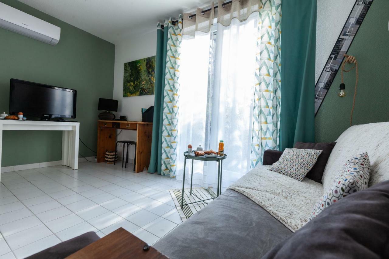Studio - Les villas du triangle Nîmes Esterno foto